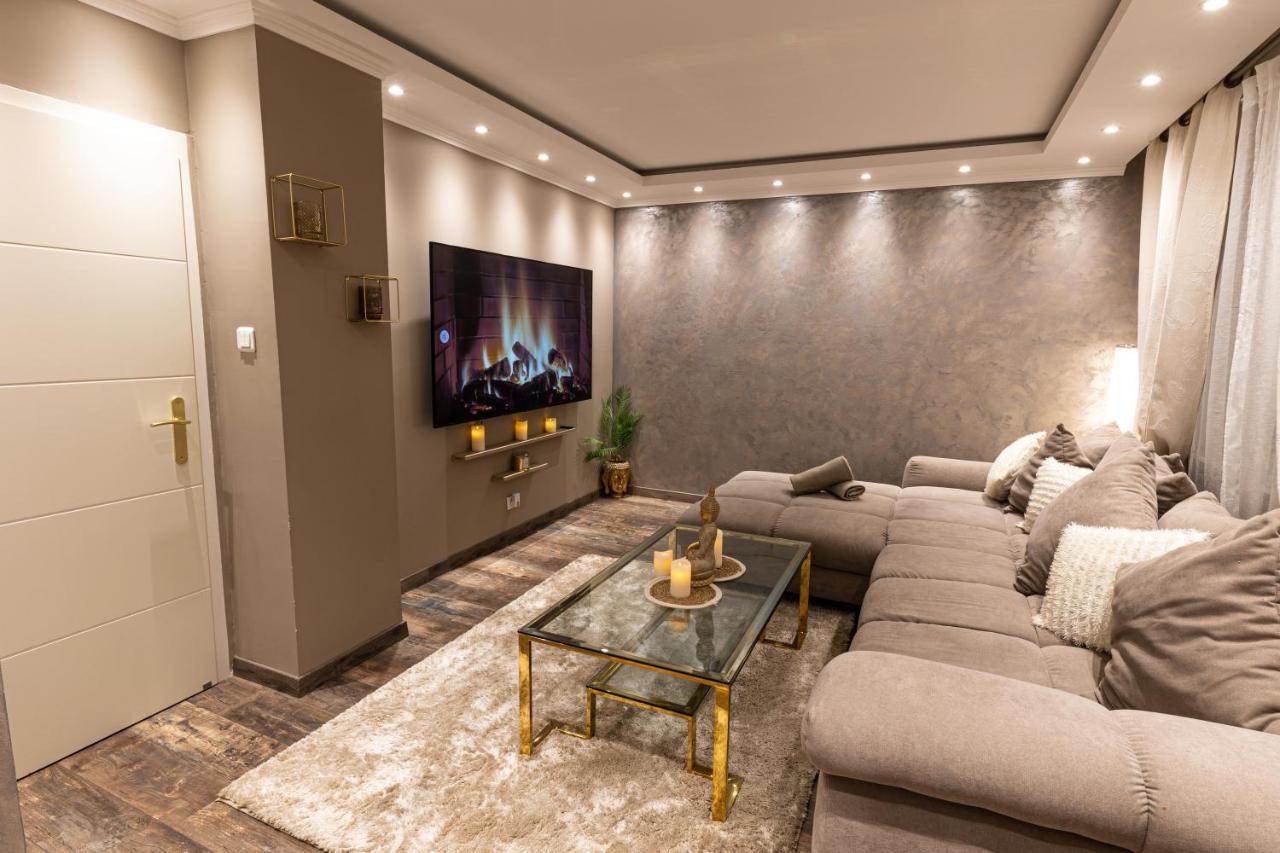 Dynasty Home Spa Appartement 100M2 Jacuzzi Terrasse ホルツハイム エクステリア 写真
